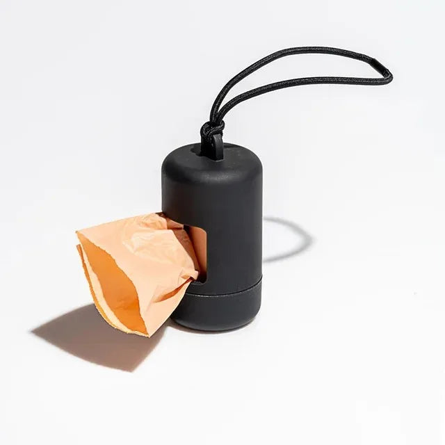 Dog Bag Dispenser – Attaches to leash, lightweight and stylish