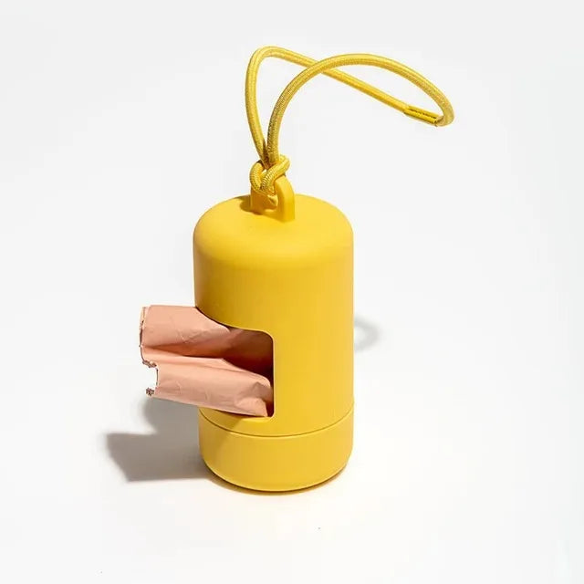 Dog Bag Dispenser – Attaches to leash, lightweight and stylish